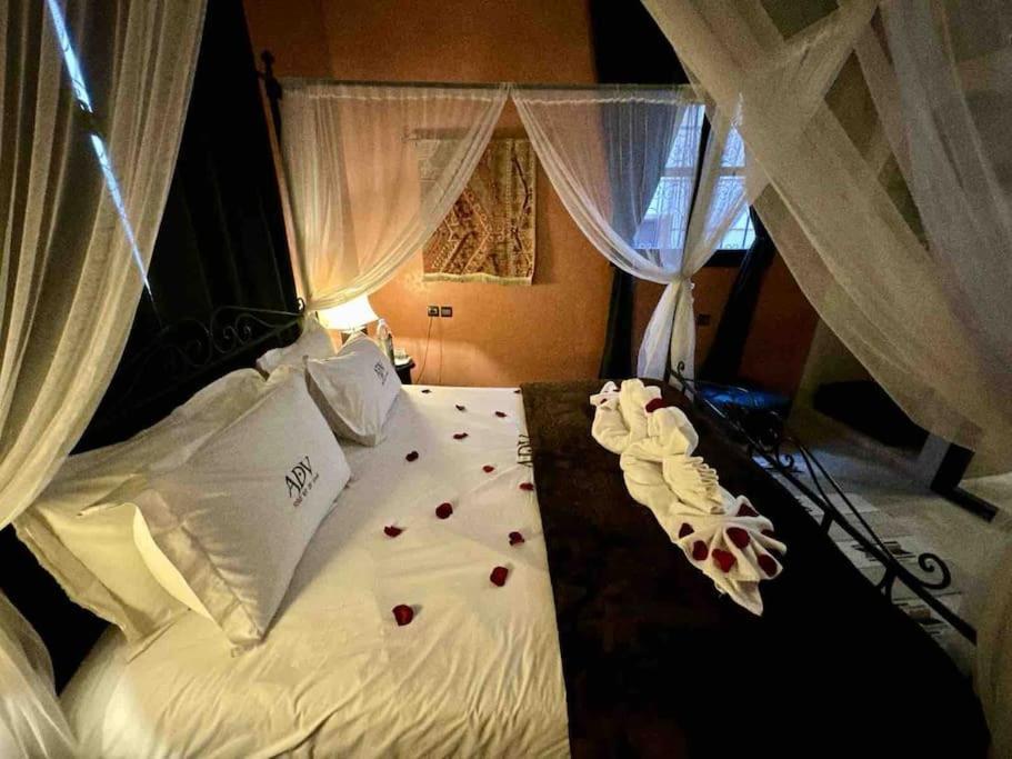 Riad Art De Vivre Avec Jacuzzi Marrakesz Zewnętrze zdjęcie